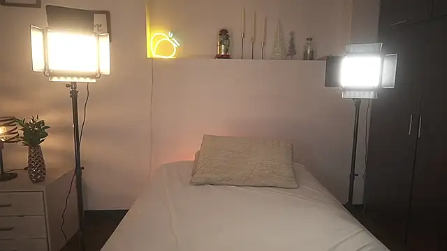 ximena cortez 03 online show from 11-25-25, 11:48