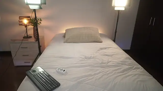 ximena cortez 03 online show from 03-14-26, 10:27