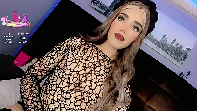 Baby-Isa online show from 12-17-25, 05:56