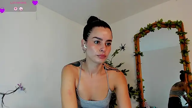 valerieMattson online show from 11-09-25, 07:07