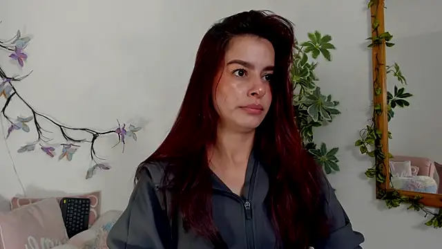 valerieMattson online show from 11-24-25, 05:46