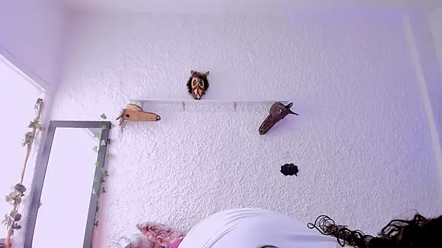 catleya noire online show from 12-20-25, 07:50