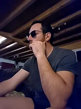 Snapshot of BrunJulienMetis chatting on 02-09-26, 07:23 BrunJulienMetis online show from 02-09-26, 07:23