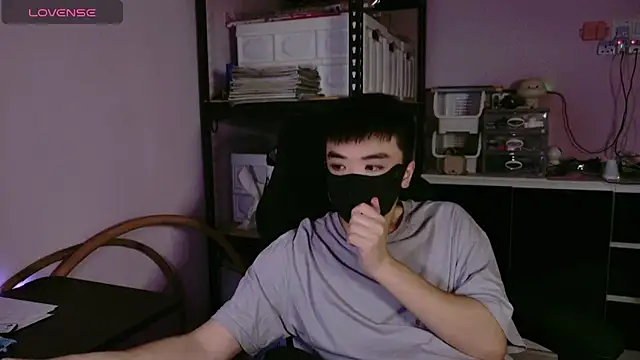 doggyman523 online show from 01-13-26, 04:22