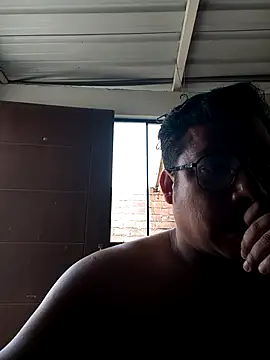 Snapshot of Napoleon246 chatting on 10-19-25, 04:32 Napoleon246 online show from 10-19-25, 04:32