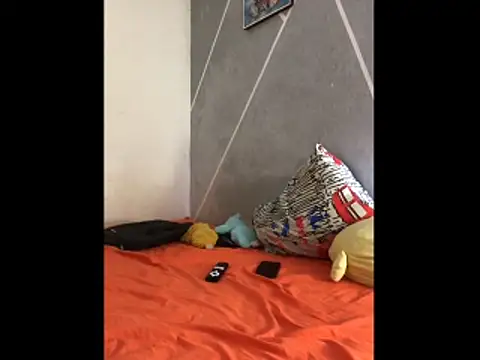 Cesar Augusto online show from 11-17-25, 02:10