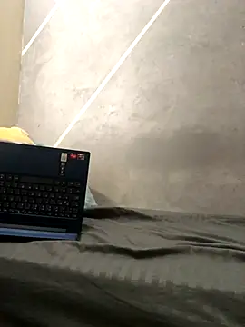 Cesar Augusto online show from 10-29-25, 04:00