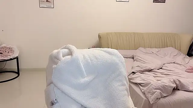 Purple-meng online show from 01-18-26, 01:58