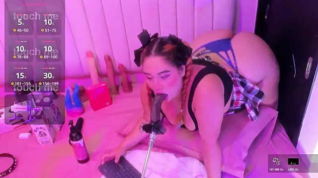 Snapshot of sharlotthe_bigass chatting on 05-31-26, 09:48 sharlotthe bigass online show from 05-31-26, 09:48