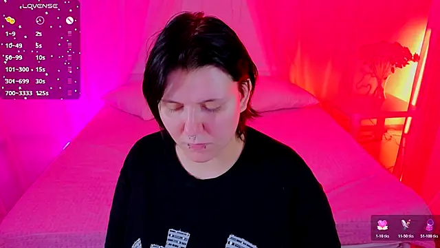 bluelunaray online show from 11-27-25, 10:48