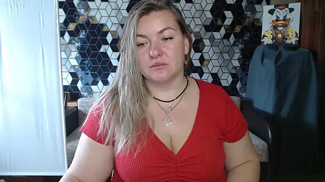 Snapshot of NikaSkylink chatting on 04-20-26, 04:26 NikaSkylink online show from 04-20-26, 04:26