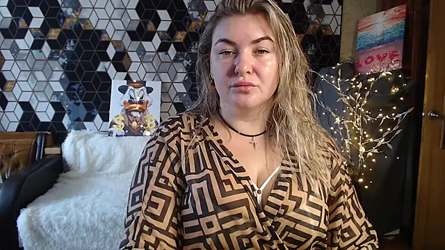 Snapshot of NikaSkylink chatting on 02-27-26, 05:07 NikaSkylink online show from 02-27-26, 05:07