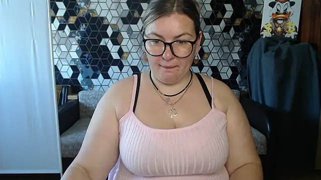 Snapshot of NikaSkylink chatting on 05-08-26, 05:00 NikaSkylink online show from 05-08-26, 05:00