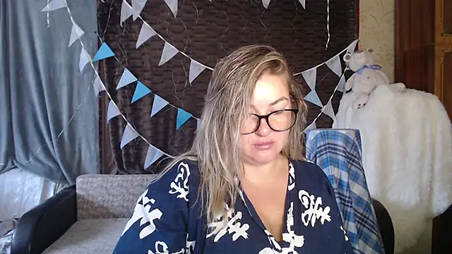 NikaSkylink online show from 09-28-25, 04:08
