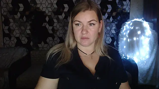 NikaSkylink online show from 11-21-25, 08:08