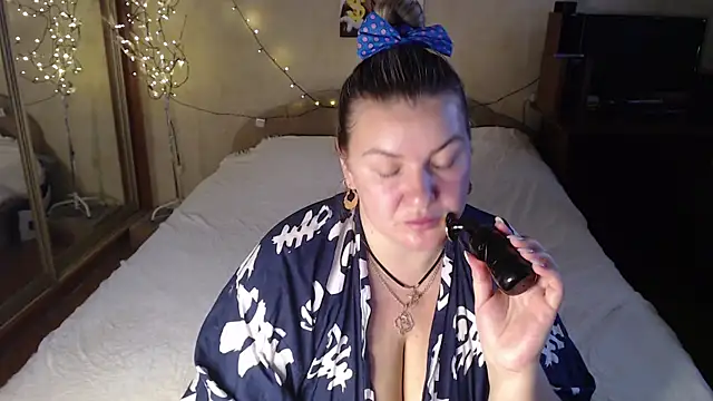 Snapshot of NikaSkylink chatting on 02-20-26, 06:26 NikaSkylink online show from 02-20-26, 06:26