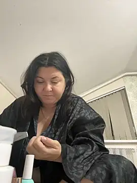 Liza Will online show from 10-25-25, 09:59