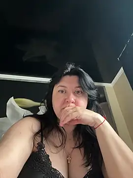 Liza Will online show from 04-10-26, 06:42