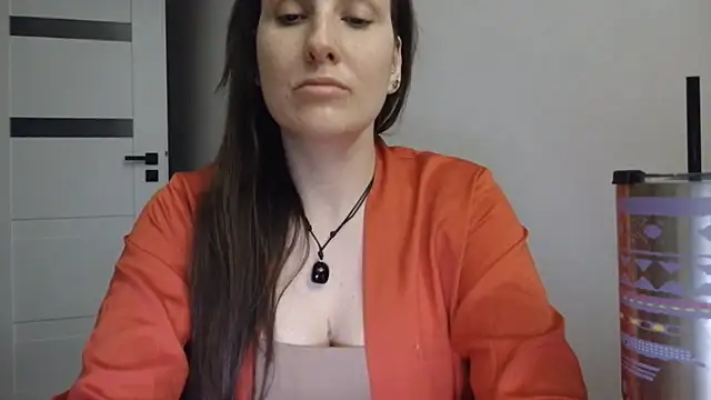 DonnaAmore online show from 04-24-26, 08:33