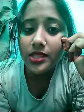 Snapshot of Fun__with__Prity chatting on 09-18-25, 06:00 Fun  with  Prity online show from 09-18-25, 06:00