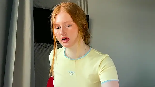LuxXAngel online show from 06-07-26, 12:16