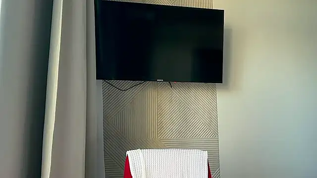 LuxXAngel online show from 07-01-26, 12:22