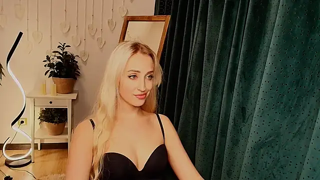 Snapshot of 31ise chatting on 05-12-26, 02:19 31ise online show from 05-12-26, 02:19
