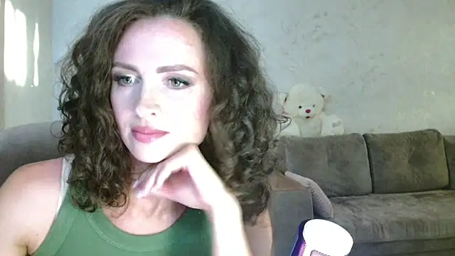 Snapshot of Amber_Carrol chatting on 08-08-26, 03:08 Amber Carrol online show from 08-08-26, 03:08