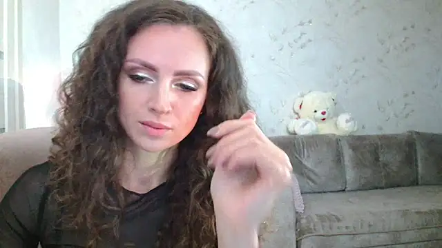 Snapshot of Amber_Carrol chatting on 04-25-26, 05:21 Amber Carrol online show from 04-25-26, 05:21