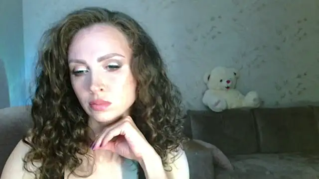 Snapshot of Amber_Carrol chatting on 06-19-26, 05:08 Amber Carrol online show from 06-19-26, 05:08