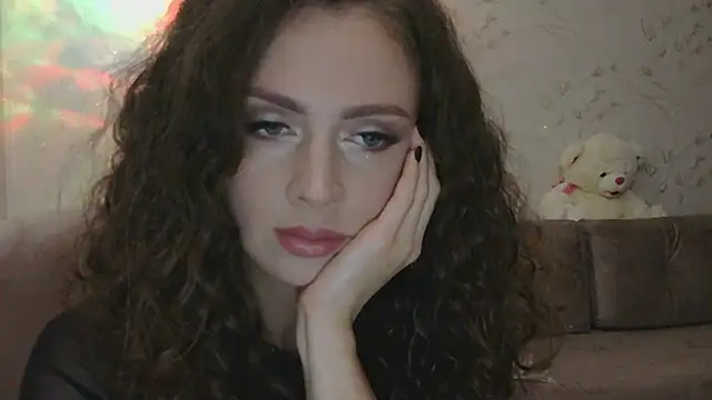 Amber Carrol online show from 11-28-25, 05:35