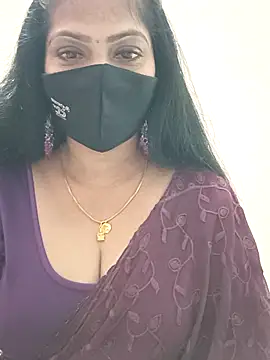 Snapshot of shivani27 chatting on 06-02-26, 08:14 shivani27 online show from 06-02-26, 08:14