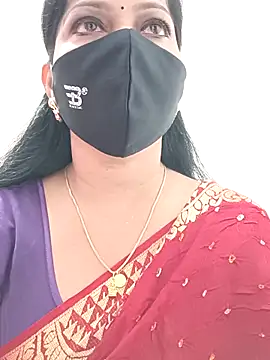 shivani27 online show from 09-26-25, 07:15