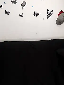 Snapshot of AntonelaMorriz chatting on 12-18-25, 07:46 AntonelaMorriz online show from 12-18-25, 07:46