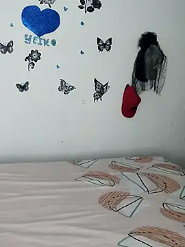 Snapshot of AntonelaMorriz chatting on 12-03-25, 07:52 AntonelaMorriz online show from 12-03-25, 07:52