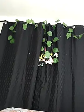 AntonelaMorriz online show from 04-11-26, 08:51