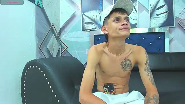 rhabena boysex online show from 11-14-25, 10:24