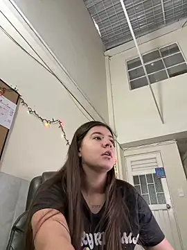 Stepha babe online show from 12-18-25, 09:29