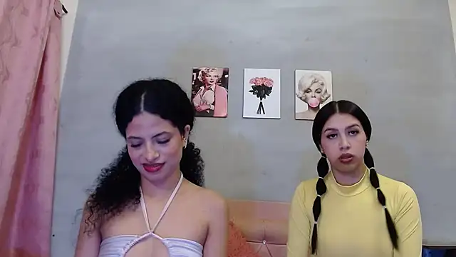 Adut Akech online show from 10-02-25, 02:31