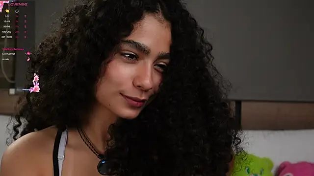 Victoria Curly online show from 11-27-25, 04:35