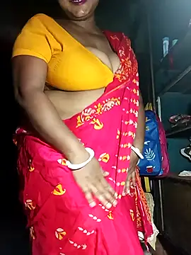 Snapshot of Nude-Priya2 chatting on 07-13-26, 10:03 Nude-Priya2 online show from 07-13-26, 10:03
