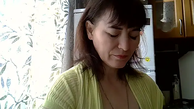 Snapshot of Krystal_82 chatting on 02-01-26, 08:01 Krystal 82 online show from 02-01-26, 08:01