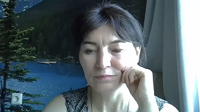 Snapshot of Krystal_82 chatting on 03-20-26, 03:35 Krystal 82 online show from 03-20-26, 03:35