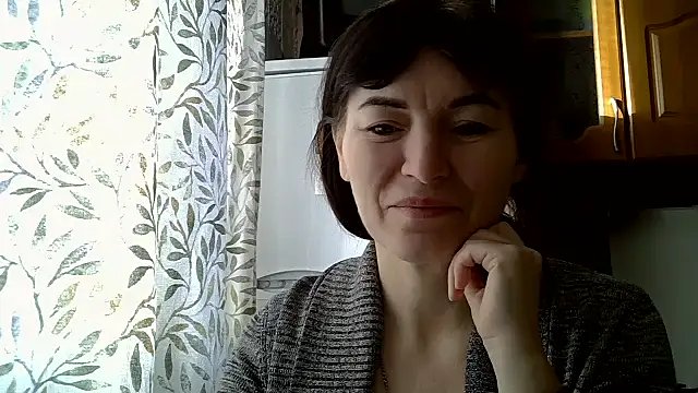 Snapshot of Krystal_82 chatting on 02-02-26, 08:35 Krystal 82 online show from 02-02-26, 08:35