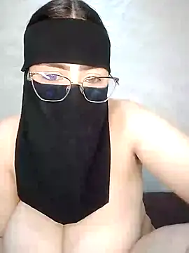 Snapshot of Arabic-loka chatting on 11-02-25, 11:37 Arabic-loka online show from 11-02-25, 11:37