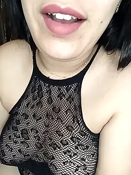 Fatina-arabic online show from 06-17-26, 02:05