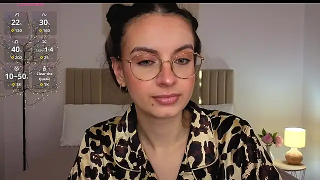 Real cutie1 online show from 07-25-26, 12:44