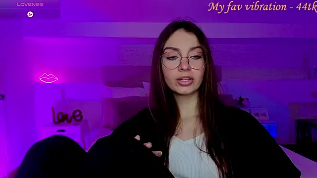 Real cutie1 online show from 11-04-25, 08:34