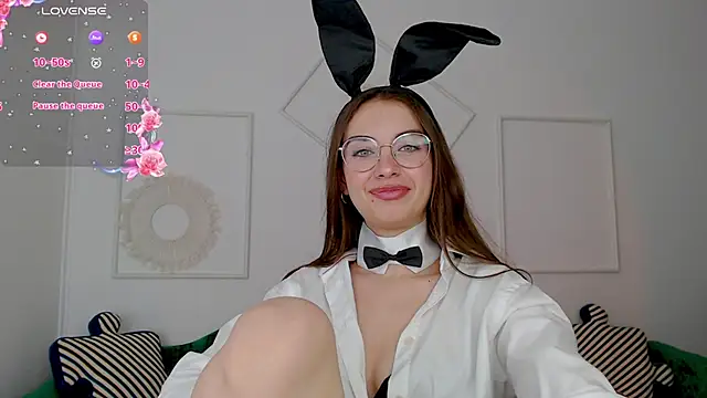 Real cutie1 online show from 09-22-25, 10:16