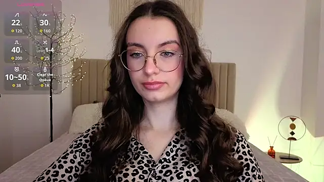Real cutie1 online show from 06-12-26, 01:31